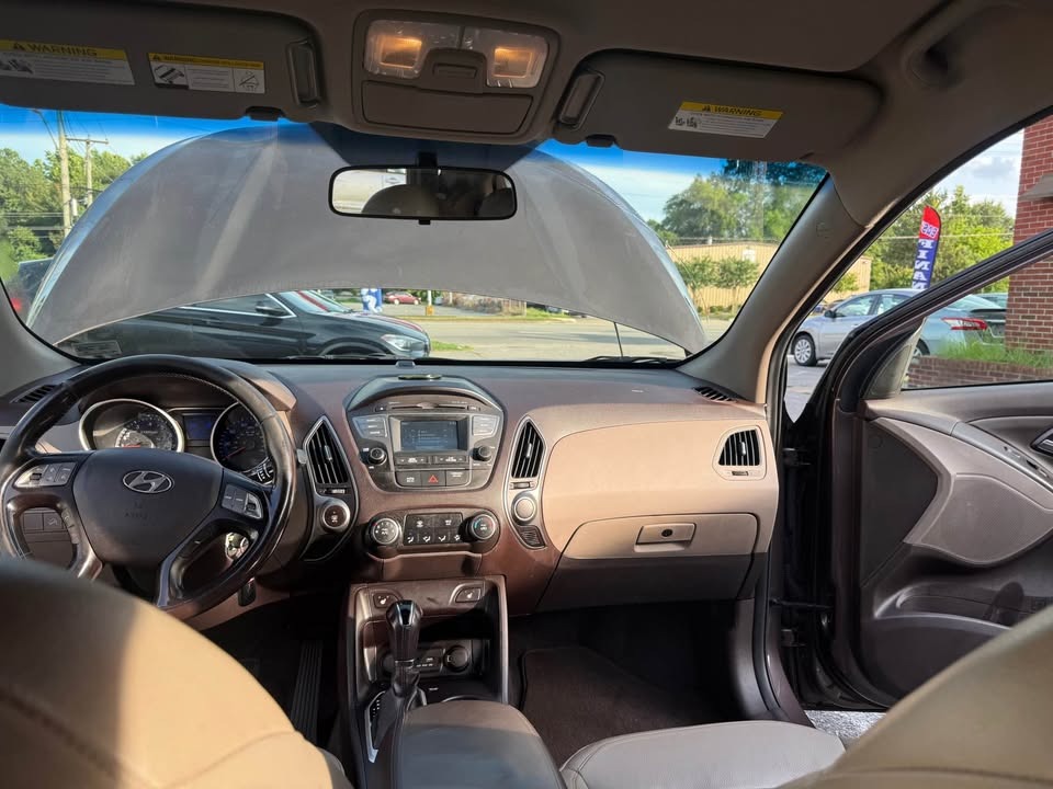 2015 Hyundai Tucson - Photo 17