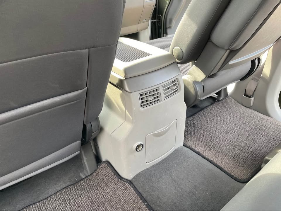 2004 Nissan Armada SE Off-Road Sport Utility 4D