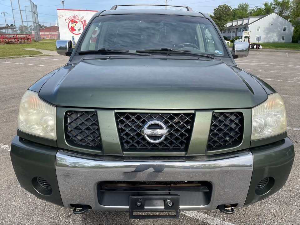 2004 Nissan Armada SE Off-Road Sport Utility 4D