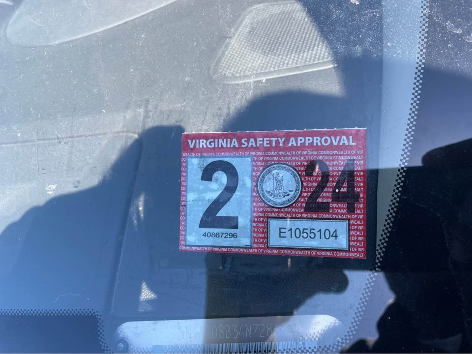 2004 Nissan Armada SE Off-Road Sport Utility 4D